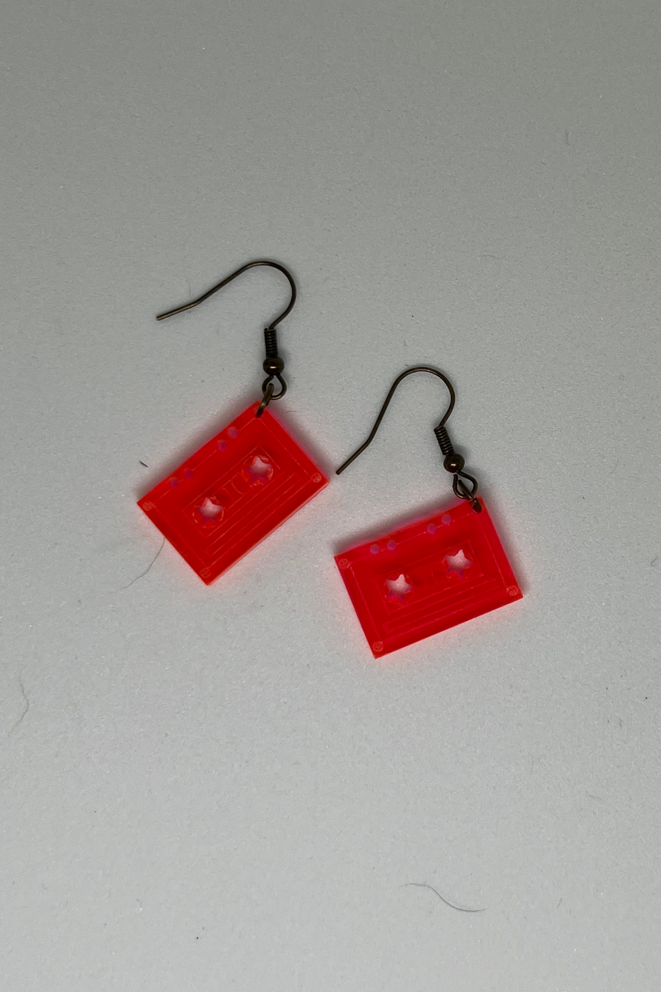 Pendientes retro de cinta de casete de neón ? Joyería nostálgica de los 90 | Regalo para amantes de la música