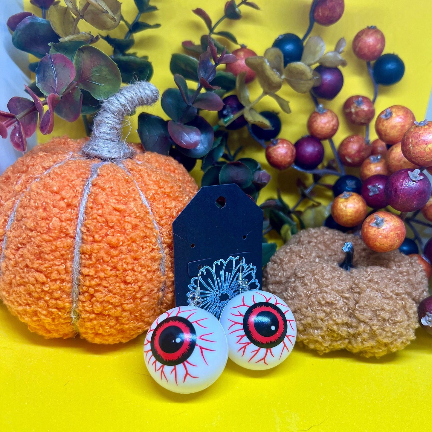 Pendiente de plástico con globo ocular de Halloween | Joyería tonta y divertida | Pendientes de disfraces espeluznantes ? Idea de regalo única